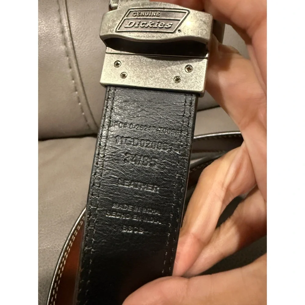 Genuine Dickies Mens Reversible‎ Leather Belt Black Brown 34 11GD020021 Buckle
